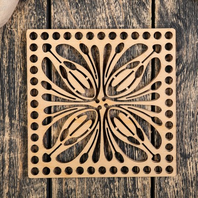 Заготовка для вязания "Квадрат Ажурный 78" фанера 3мм 15 см