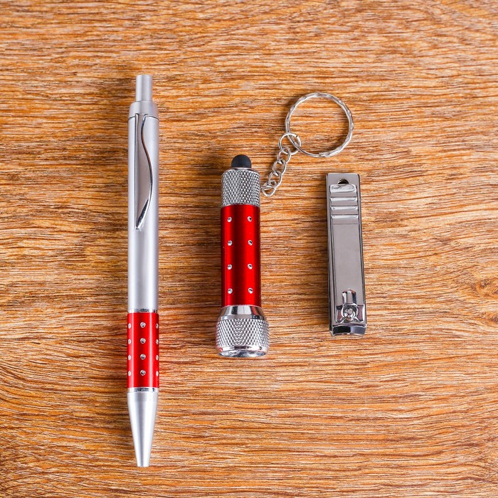 Подарочный набор, 3 предмета в коробке: ручка, кусачки, фонарик