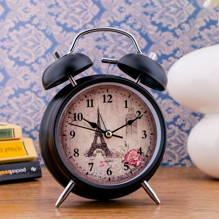 Будильник черный с подсветкой, на циферблате Jardin, 2 звоночка, стрелки светятся, микс