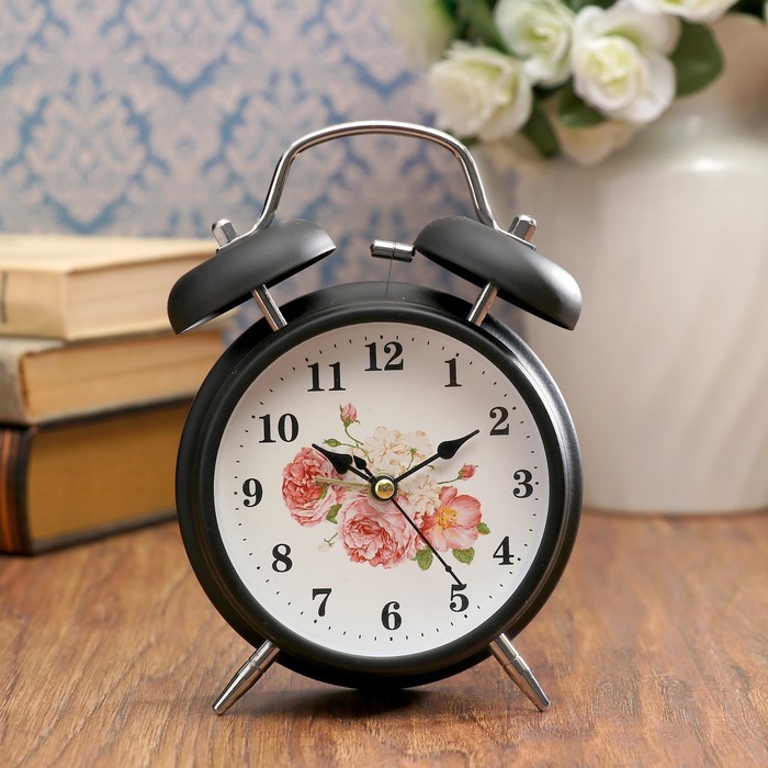 Будильник черный с подсветкой, на циферблате Jardin, 2 звоночка, стрелки светятся, микс