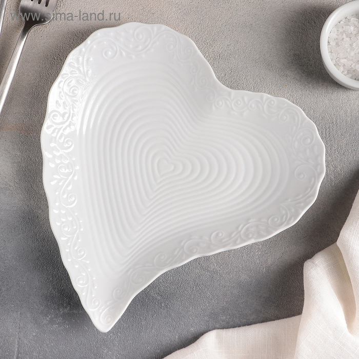 Блюдо керамическое сервировочное «Сердце», 23×21×2 см блюдо керамическое сервировочное лист 21×20 см