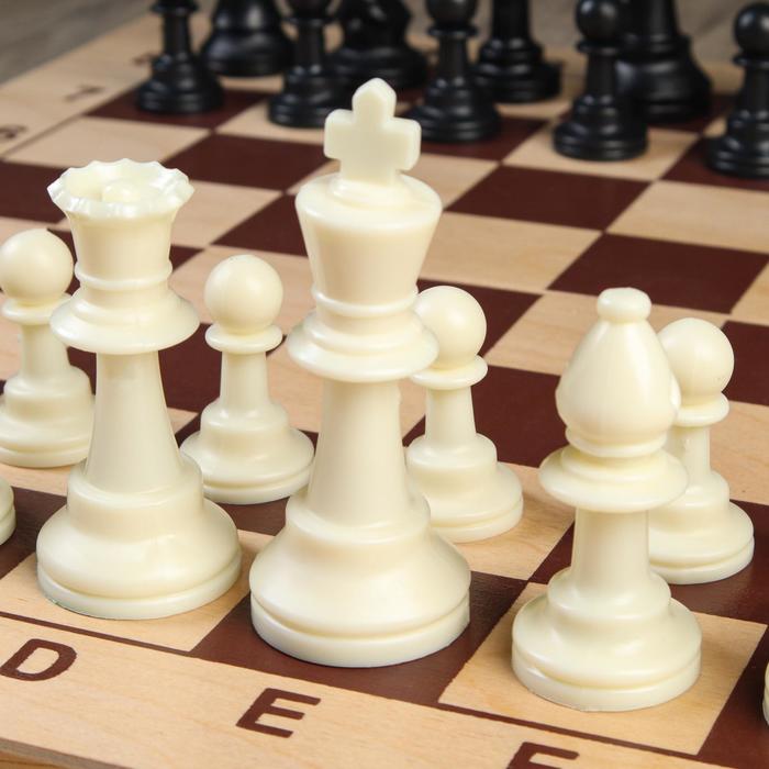 Фигуры шахматные пластиковые  (король h=9.7 см, пешка 4.2 см)