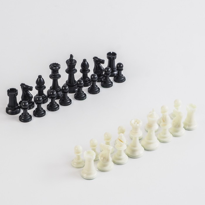 Шахматные фигуры, пластик, король h=7.5 см, пешка h=3.5 см