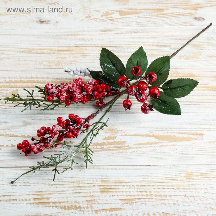 Декор Зимнее чудо веточка с ягодами, 37 см