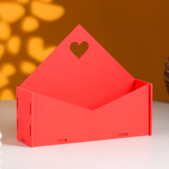 Кашпо деревянное 21×6×18 см Конверт Доброе Сердце, красный Дарим Красиво кашпо деревянное 18×6×20 см конверт радель дуновение розовый дарим красиво