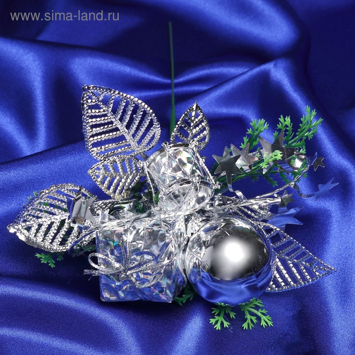 цена Декор Зимняя сказка шарик бубенчик подарок,15 см, серебро