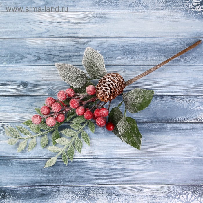 фото Декор "зимние грезы" ветка листья ягоды шишка, 27 см зимнее волшебство