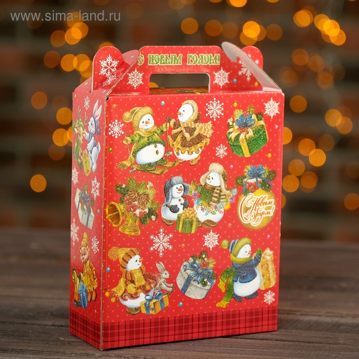 

Подарочная коробка "Снеговики", красный, 16,8 х 7 х 25 см