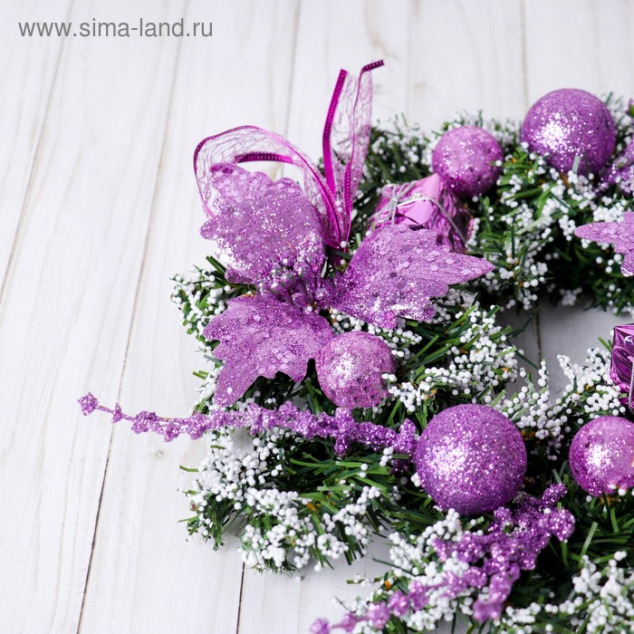 фото Венок новогодний d-24 см "шарики и цветы" сиреневый зимнее волшебство