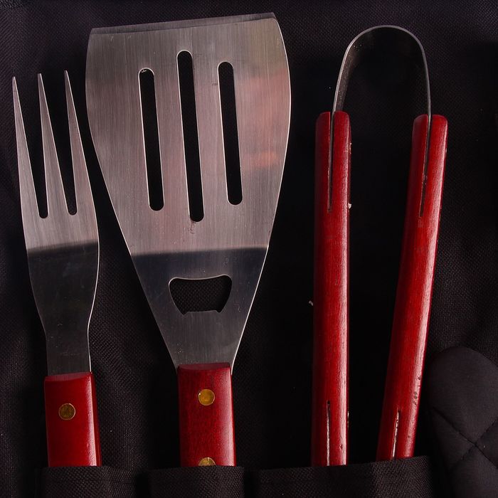 Набор для барбекю: лопатка, щипцы, вилка, рукавица, солонка, перечница, 40 см