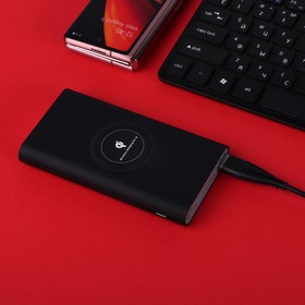 Внешний аккумулятор LuazON PB-31, 8000 мАч, USB, microUSB, Type-C, беспроводная зарядка,МИКС