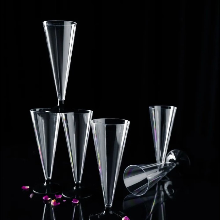 Фужер одноразовый для шампанского «Конус», 100 мл, с чёрной ножкой, цвет прозрачный