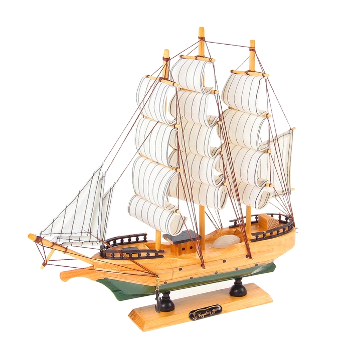 Корабль сувенирный средний «Трёхмачтовый», борта светлое дерево с черной полосой, паруса белые, 33 х 7 х 32 см
