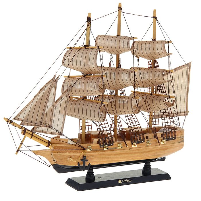 Корабль сувенирный средний «Трёхмачтовый», борта светлое дерево, паруса бежевые, 42 х 50 х 8 см