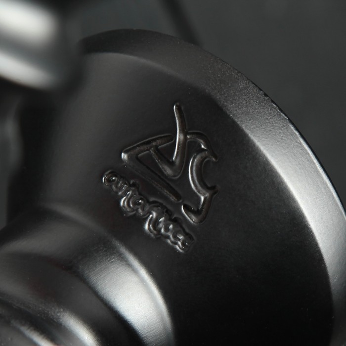 Крючок "Шуруп" черный