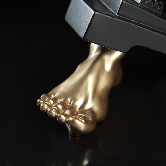 Часы настольные "Маятник на ноге" черные