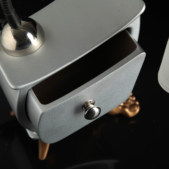 Лампа настольная "Комод на ноге", цвет хром