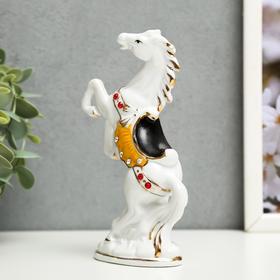 

сувенир керамика под фарфор конь на дыбах 15,5*10,5*4,3 см
