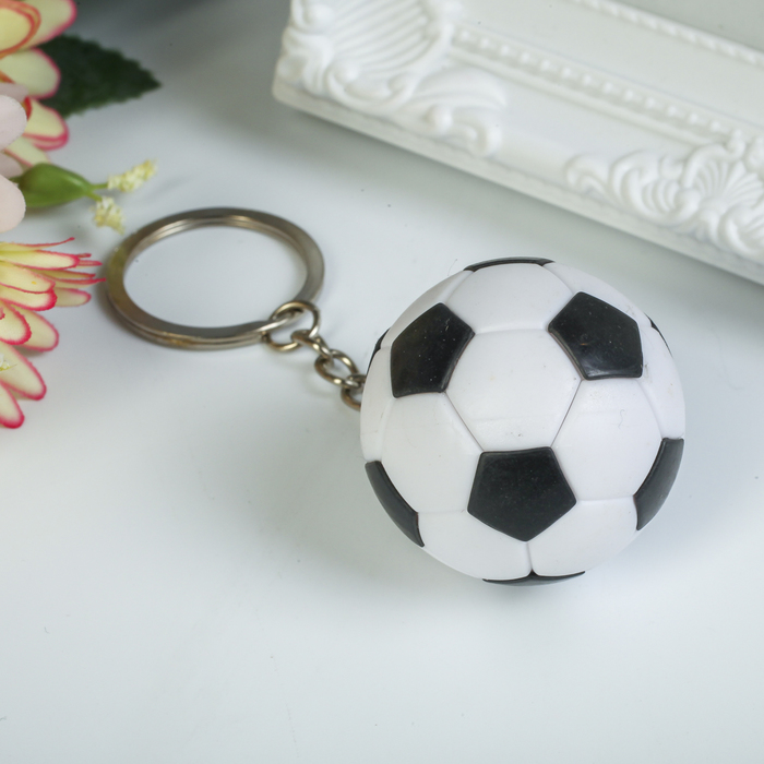 Брелок "Футбольный мяч", МИКС