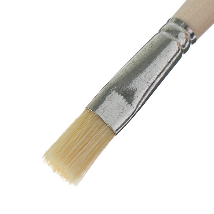 Кисть Щетина плоская №12 (ширина обоймы 12 мм; длина волоса 20 мм), деревянная ручка, Calligrata