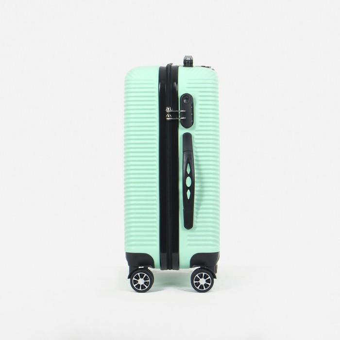 фото Чемодан малый 20", отдел на молнии, кодовый замок, 4 колеса, цвет мятный фабрика картекс
