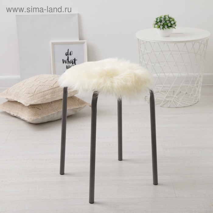 

Сидушка на стул меховая Доляна "Пушинка" цв.молочный d 30 cm,100% п/э