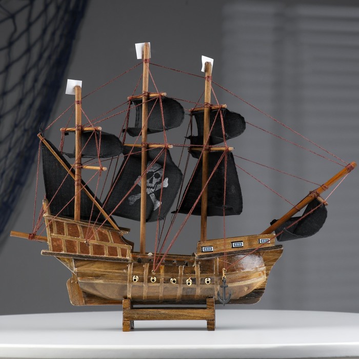 Корабль «Уида», 33х8х29 см, пиратский, черные паруса