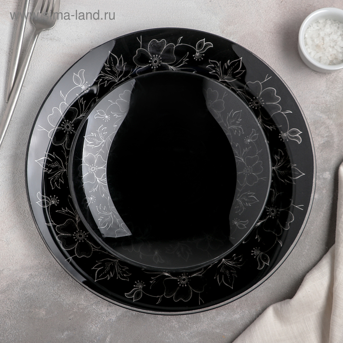Сервиз столовый на 6 персон «Лара»: 6 тарелок d=20 см, 1 тарелка d=30 см, цвет чёрный