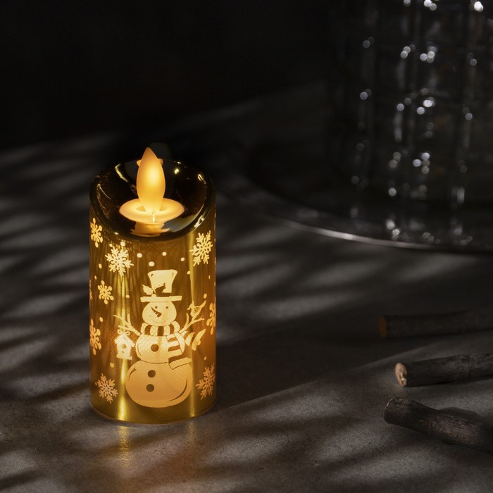 Светодиодная фигура «Золотистая свеча со снеговиком» 5 × 9 × 5 см, пластик, батарейки AG13х3, свечение тёплое белое светодиодная фигура фонарь со снеговиком 7 5 × 13 5 × 7 5 см пластик блёстки батарейки ааах3 не в комплекте свечение тёплое белое