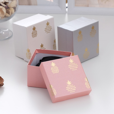 Коробочка подарочная под часы "Ананасы", 9*9см, цвет МИКС