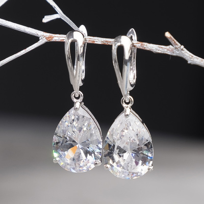 Серьги "Циркон" капля, цвет белый