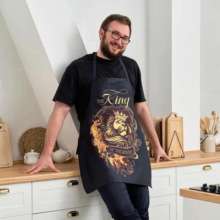 Фартук Этель The King of the kitchen 73х71 см, 100% хлопок, саржа 190 гр/м2 фартук этель just eat it 73х71 см 100% хлопок саржа 190 г м2