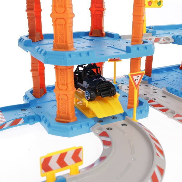 

Парковка «Патруль», 2 машинки и вертолёт