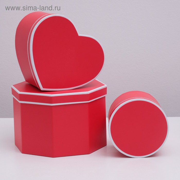 

Набор коробок 3 в 1,сердце, красный, 23,5 х 23,5 х 15 - 14 х 14 х 12 см