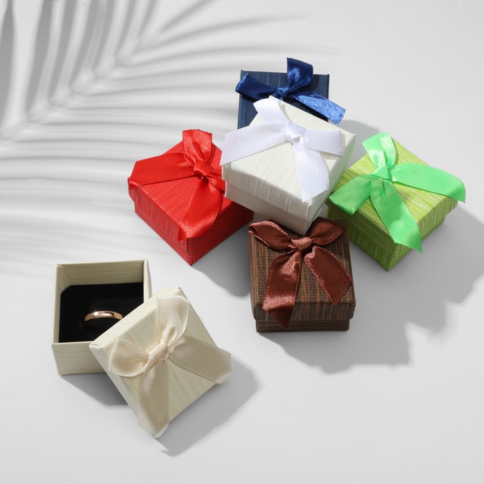 Коробочка подарочная под кольцо Матрица, 5*5 (размер полезной части 4,5х4,5см), цвет МИКС