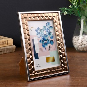 

Фоторамка пластик 10х15 см "Бронзовые 3D треугольники с серебр.полосой" 19х14х1,3 см