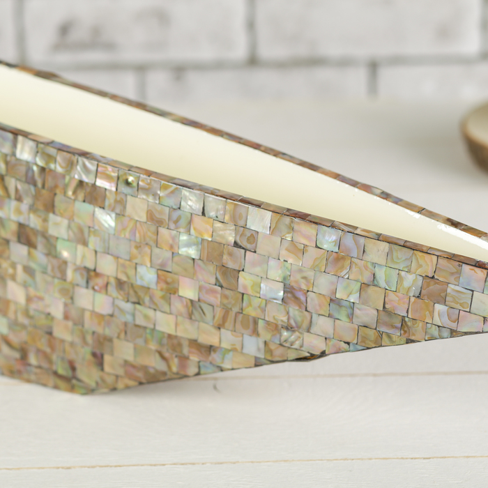 Предмет интерьера "Гармония", покрыт перламутром