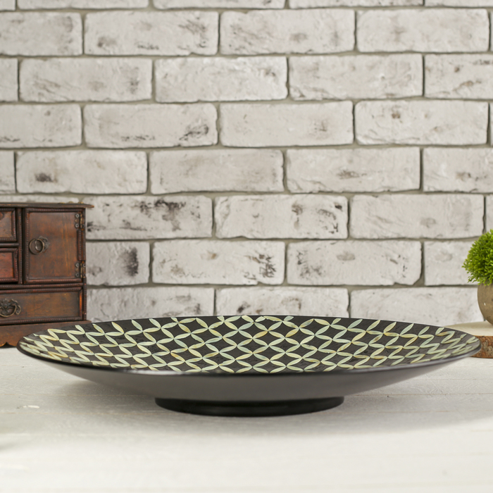 Интерьерная ваза "Созвездие", украшена перламутром