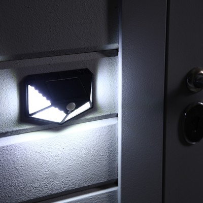 Садовый светильник на солнечной батарее, накладной, 13 × 9-5 × 5-5 см, 100 LED, свечение тёплое белое