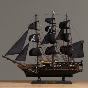 Корабль «Золотая лань»,  черные паруса, 50х9х45 см Ош