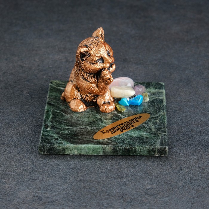 

Сувенир "Кот", 5х5х4 см, змеевик, гипс