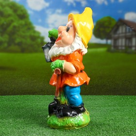 

Садовая фигура "Гном с фонарем" 38х20,5см