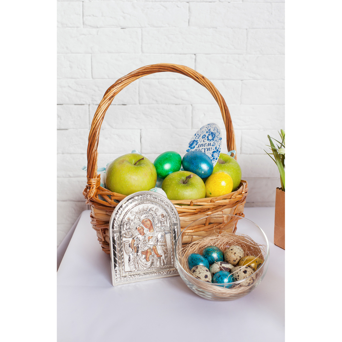 Икона "Пресвятая Богородица" на подставке