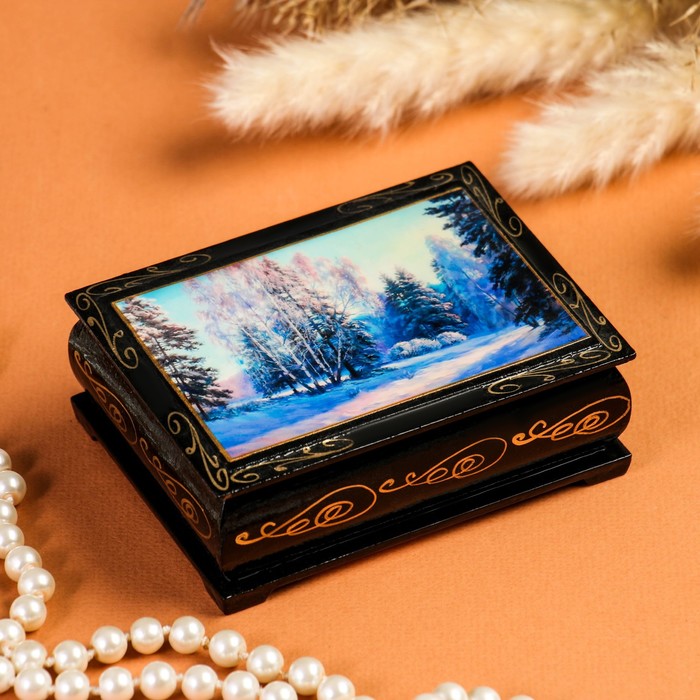 цена Шкатулка «Зимний лес», 8×10 см, лаковая миниатюра