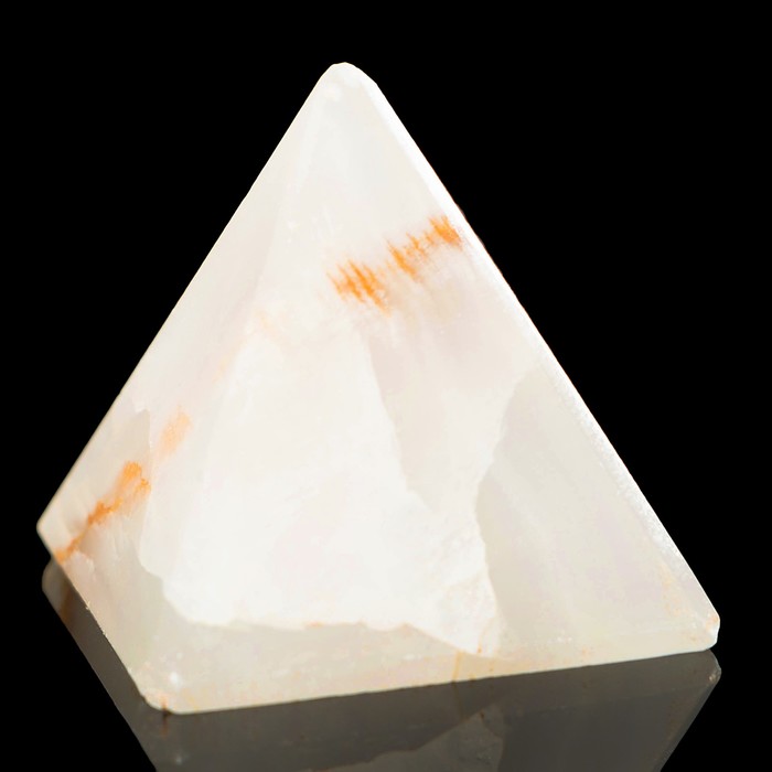 Пирамида, 1", 3х2,5х2,5 см, оникс