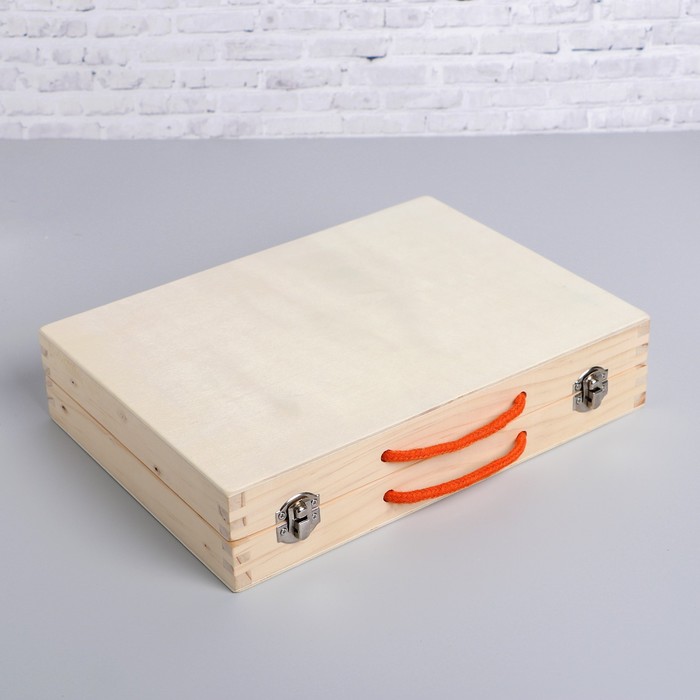 Развивающая игра «Набор плотника + конструктор в чемоданчике» 7×30×23 см, 33 элемента