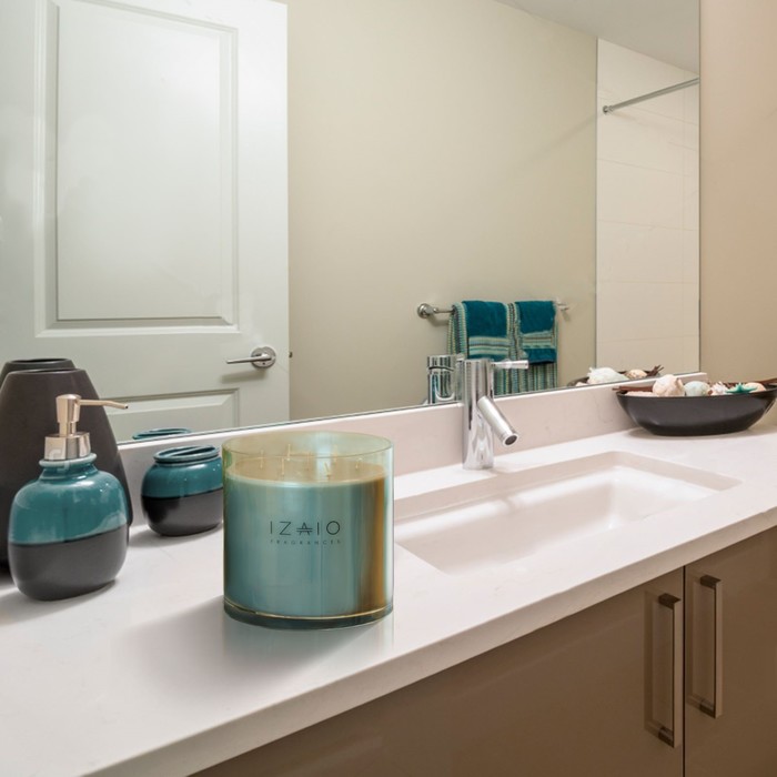 Свеча ароматическая "Бамбук и пряности"