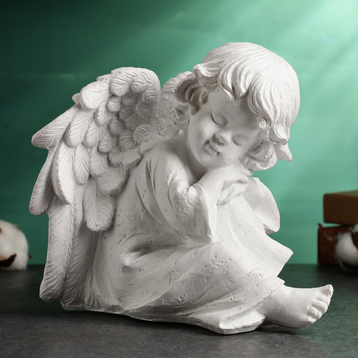 Фигура Ангелочек с крыльями сидит белый, 17х20х25см