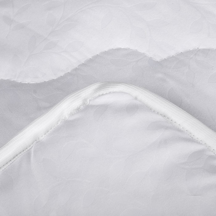 Одеяло всесезонное Адамас "Лебяжий пух", размер 172х205 ± 5 см, цвет микс, 300гр/м2, чехол п/э