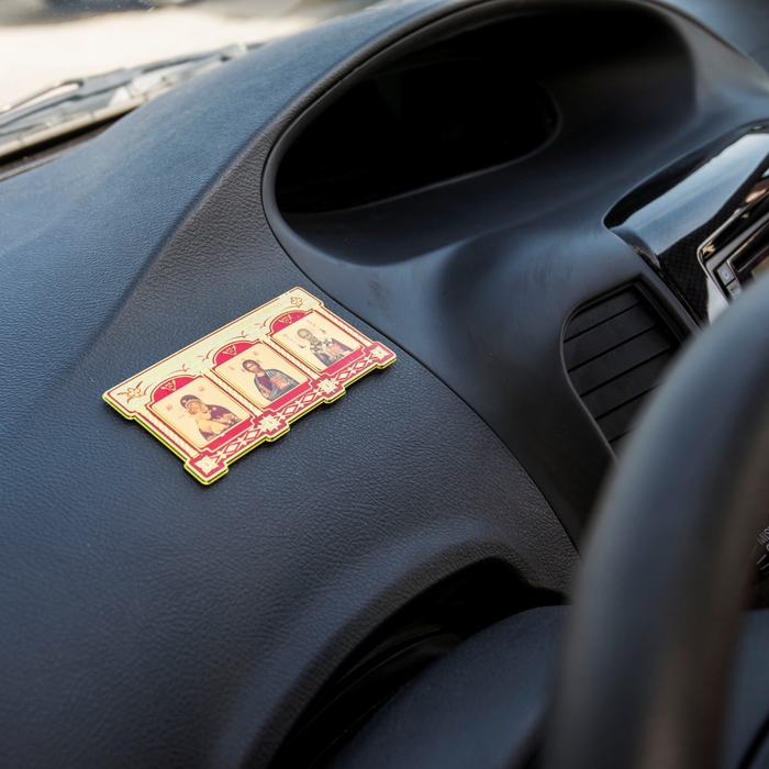 Триптих в авто "Богородица. Иисус Христос. Николай Чудотворец"